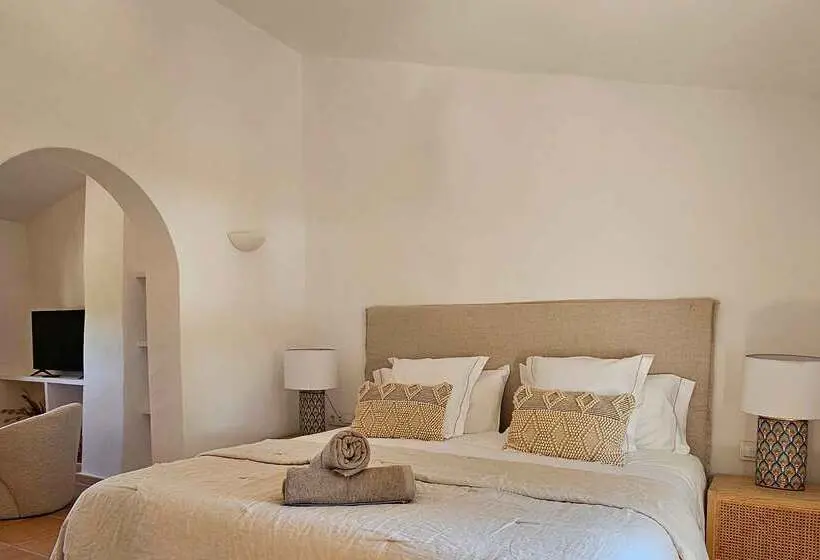 هتل Agroturismo Es Mayolet