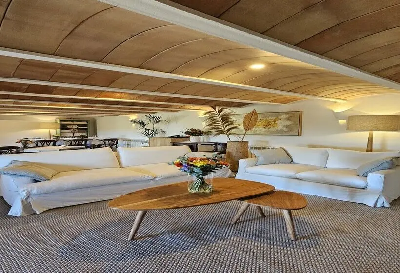 هتل Agroturismo Es Mayolet