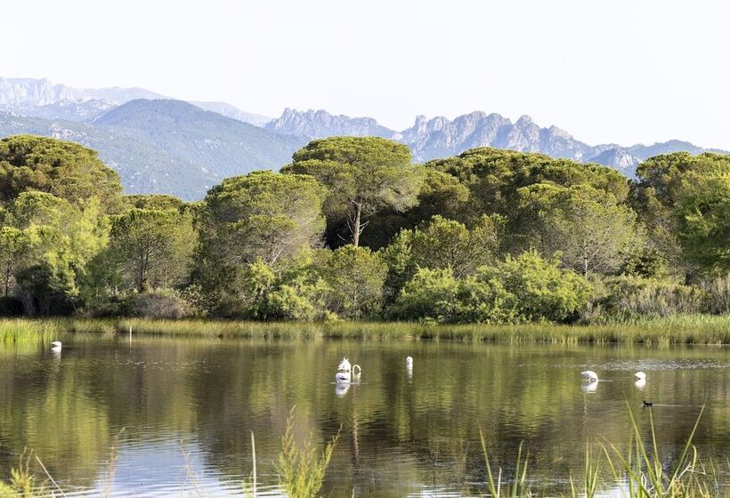 ホテル Les Regalia Hôtel & Spa