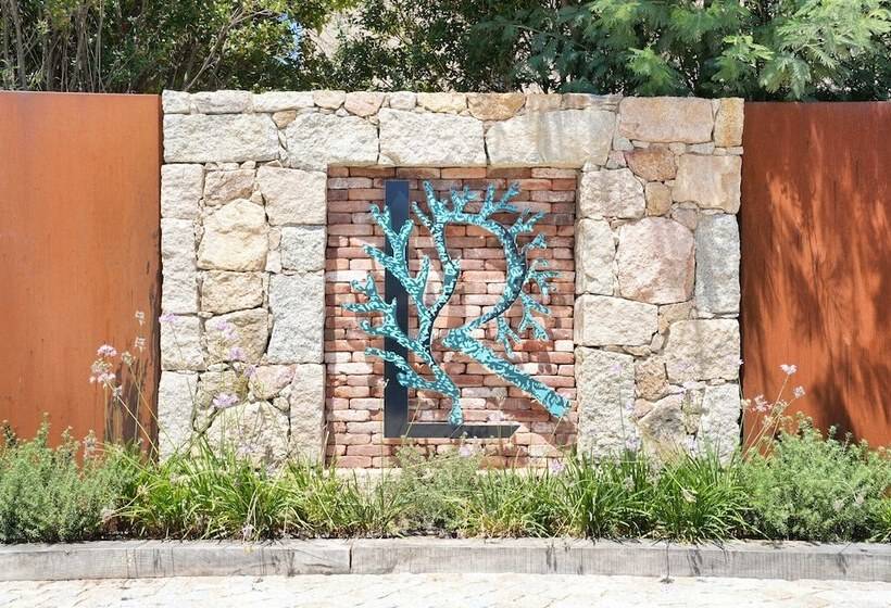 ホテル Les Regalia Hôtel & Spa