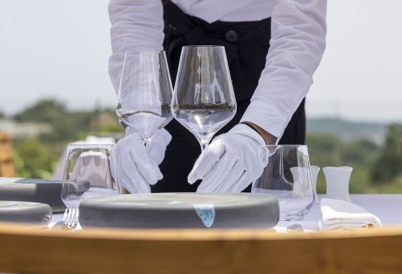 ホテル Les Regalia Hôtel & Spa