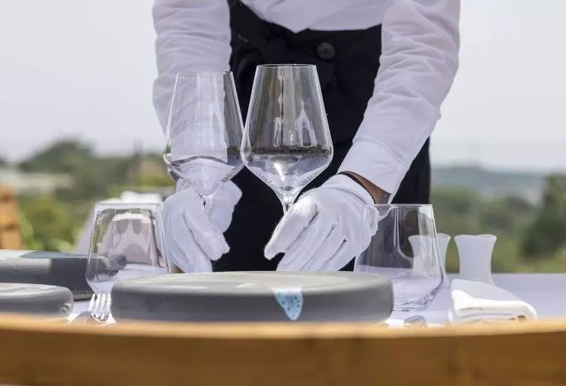 Hotelli Les Regalia Hôtel & Spa