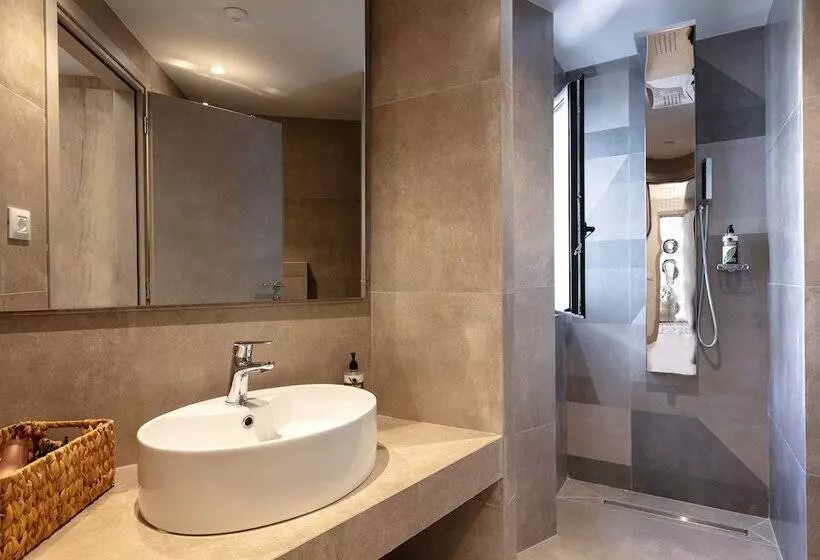 Hotel Lines Concept Accommodation