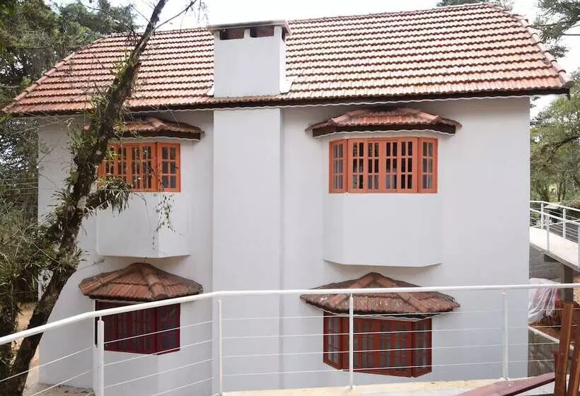 ホテル Pousada Vila Suíça