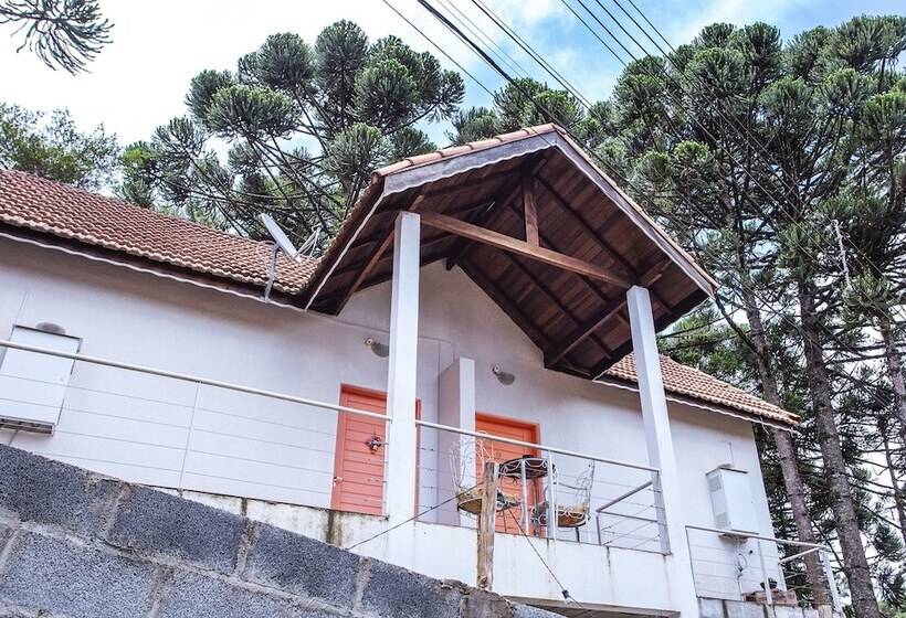 ホテル Pousada Vila Suíça