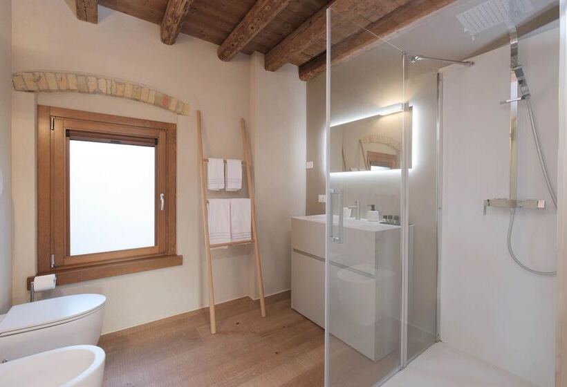 בית מלון כפרי La Vigna Di Sarah