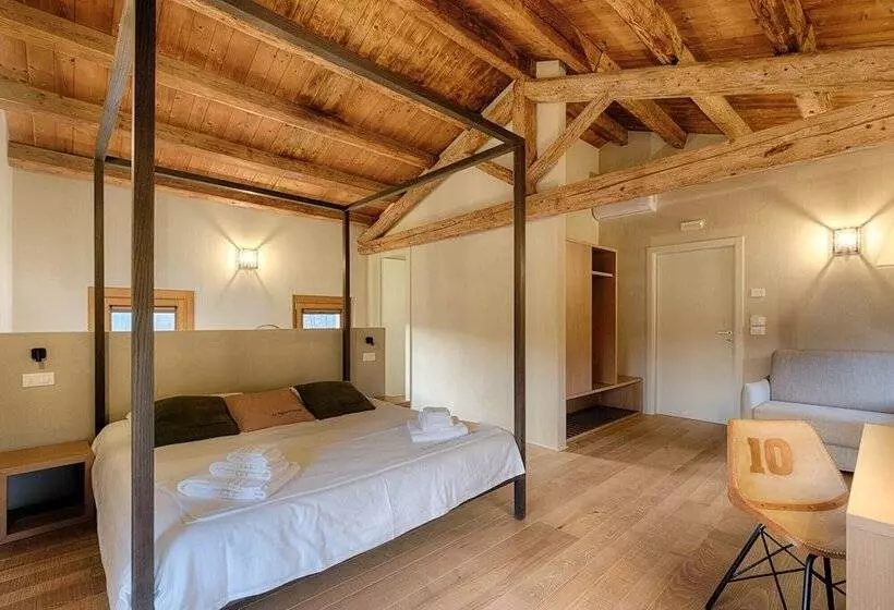 田舎風ホテル La Vigna Di Sarah