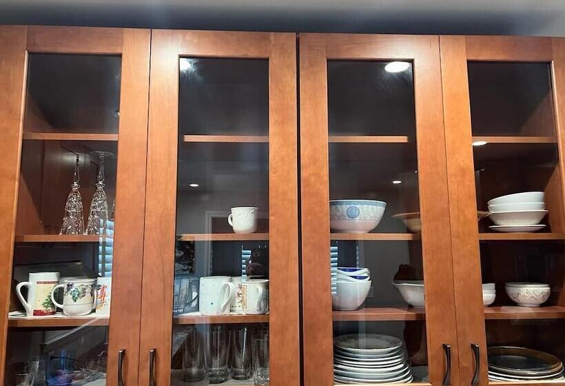 بنسيون Miller Apartments