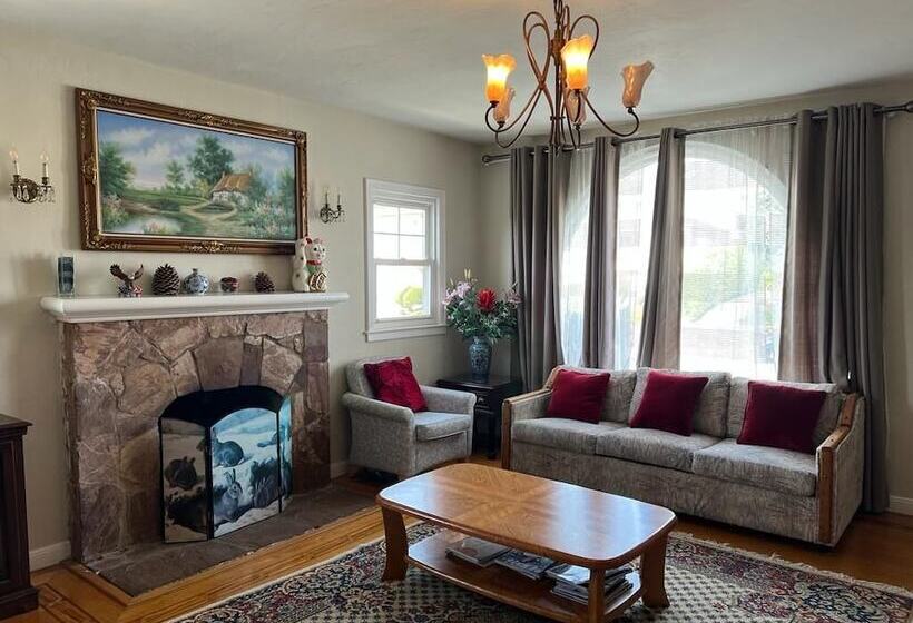 بنسيون Miller Apartments