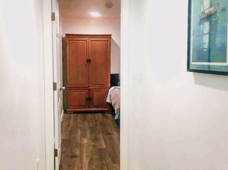 بنسيون Miller Apartments