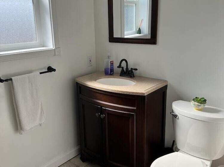 بنسيون Miller Apartments