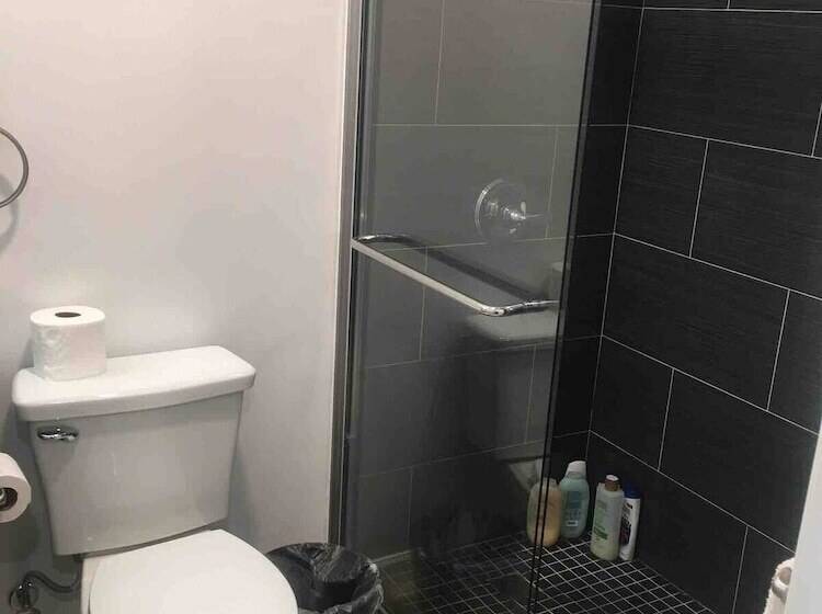 بنسيون Miller Apartments