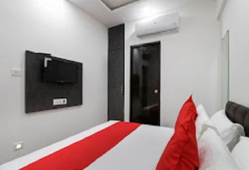 Peradiot Hotel   Vastrapur