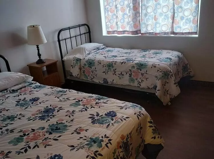 The Bliss Hotel Motel