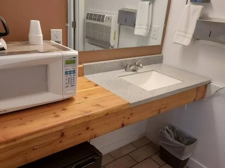 The Bliss Hotel Motel