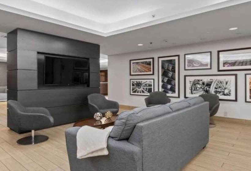 315 Loso Hotel Airport