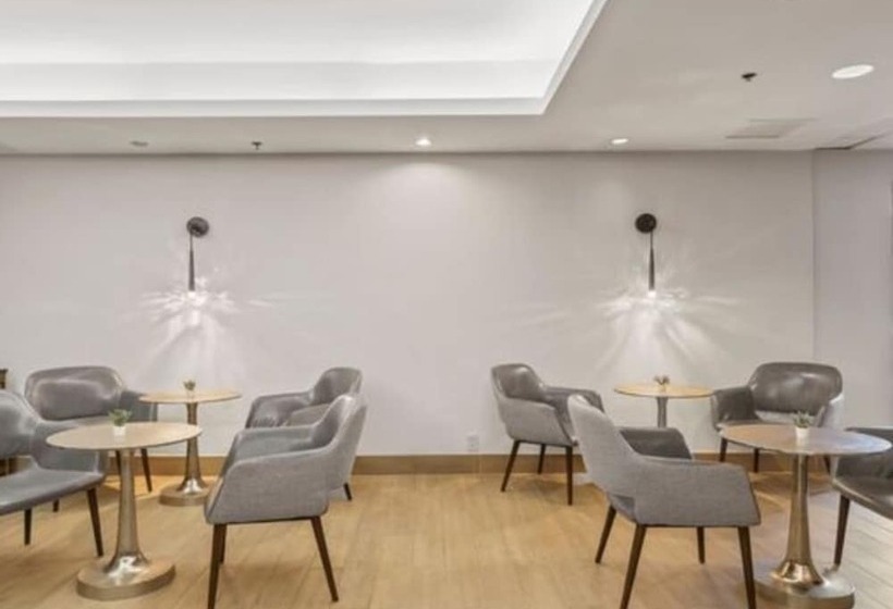 315 Loso Hotel Airport