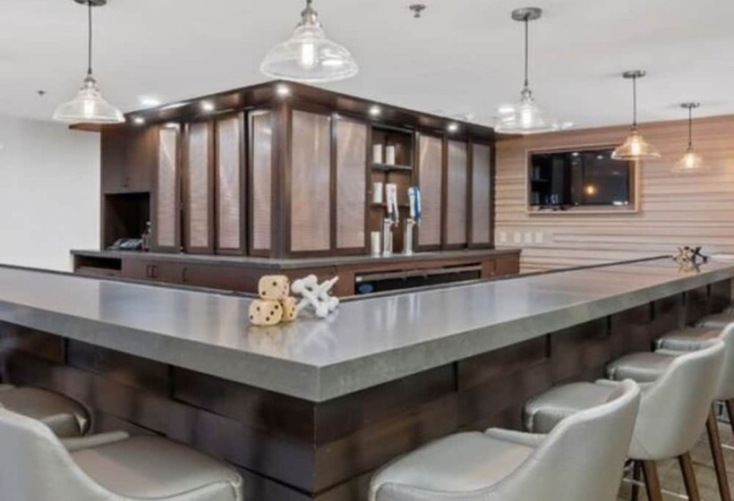 315 Loso Hotel Airport