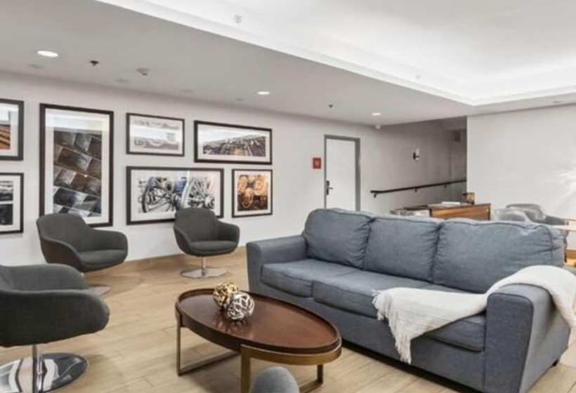 315 Loso Hotel Airport