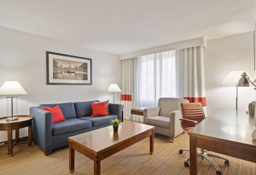 315 Loso Hotel Airport