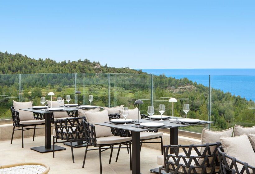 Ajul Luxury Hotel & Spa Resort, A Registry Collection