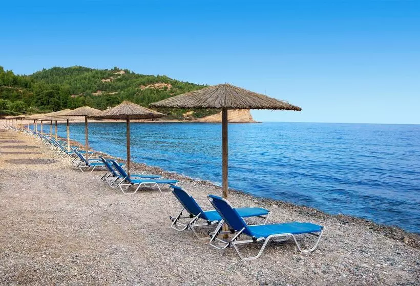 Ajul Luxury Hotel & Spa Resort, A Registry Collection