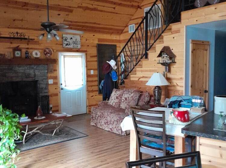 민박 Chateau Deville