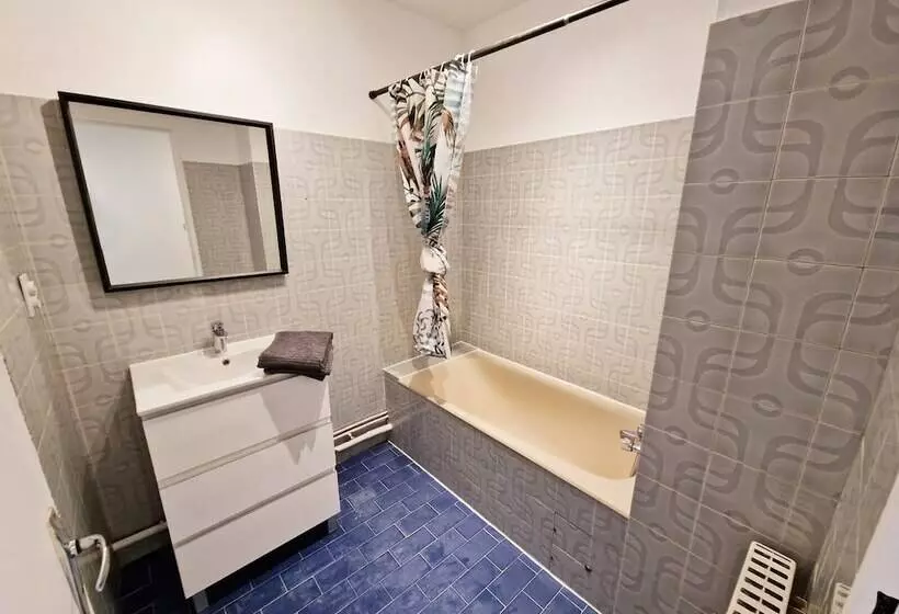 Gregbnb   Le Joal   Toulon Ouest