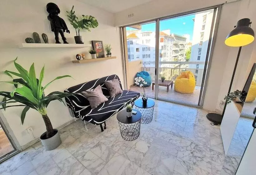 Gregbnb   Le Joal   Toulon Ouest