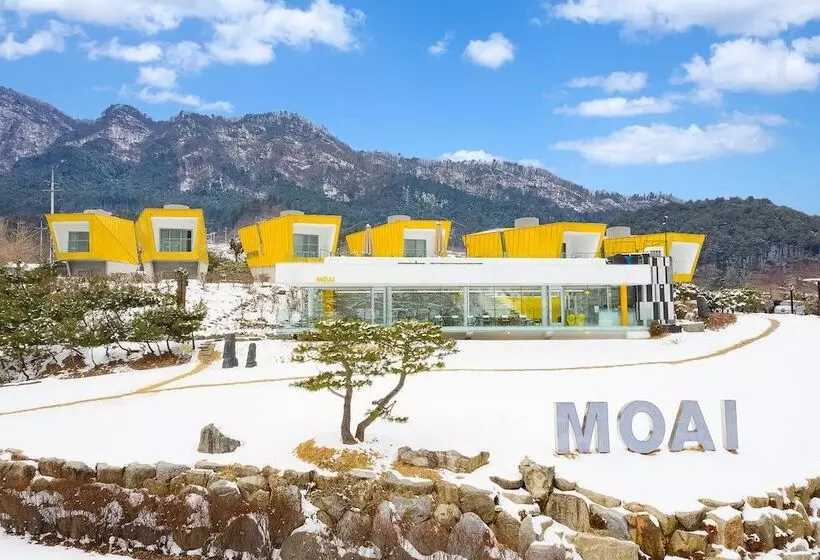 ホテル Moai