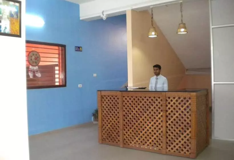 Hotelli Rains Inn Eco