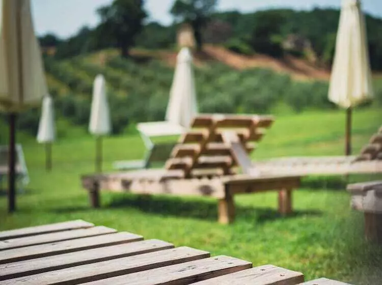 Maaseutuhotelli Podere Tovari