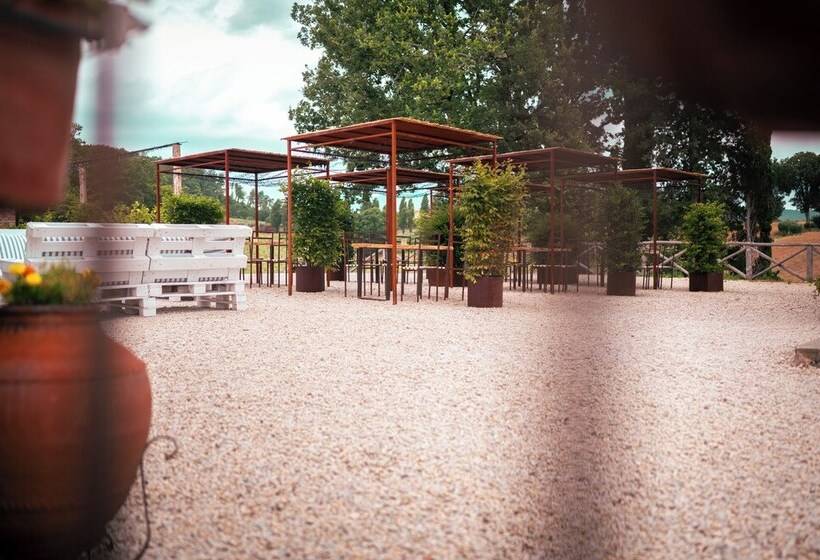 田舎風ホテル Podere Tovari