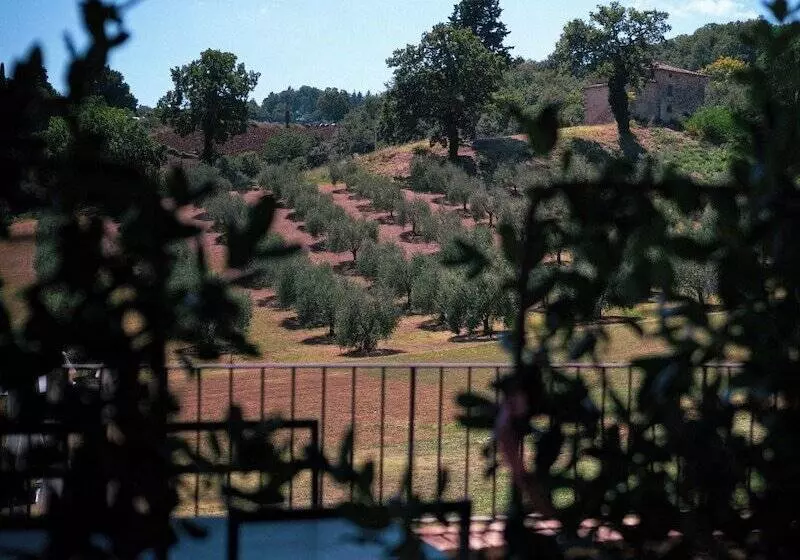 Maaseutuhotelli Podere Tovari