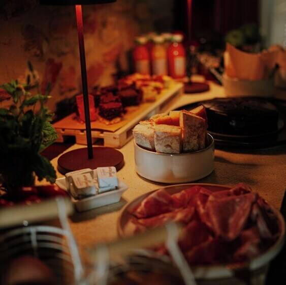 田舎風ホテル Podere Tovari