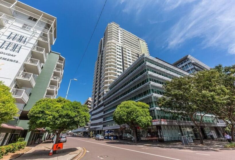 Hotel Signatures On Knuckey