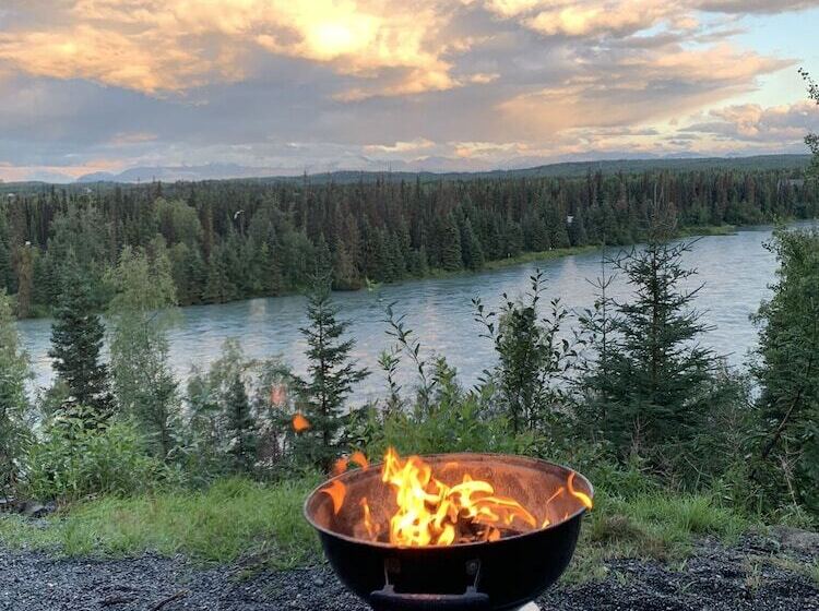 Joy S Kenai River Cabins
