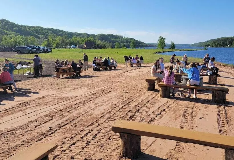 Keweenaw Waters Resort