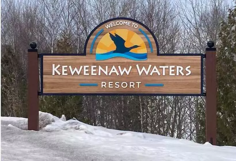 Keweenaw Waters Resort