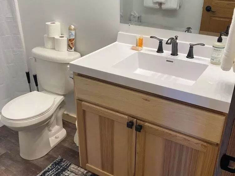 Keweenaw Waters Resort