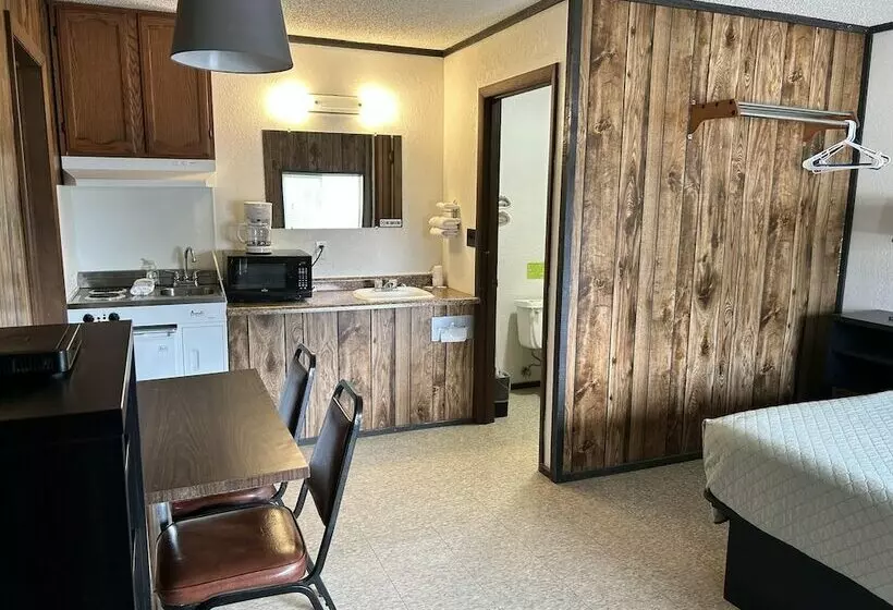 Motelli Beyonder Marine At Sterett Creek