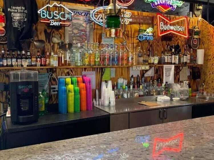 فندق على الطريق Beyonder Marine At Sterett Creek