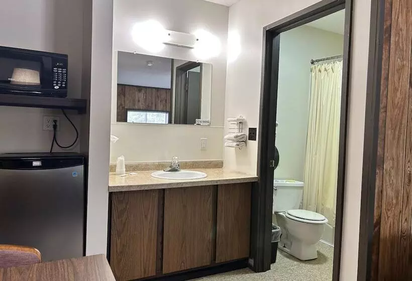 Motelli Beyonder Marine At Sterett Creek