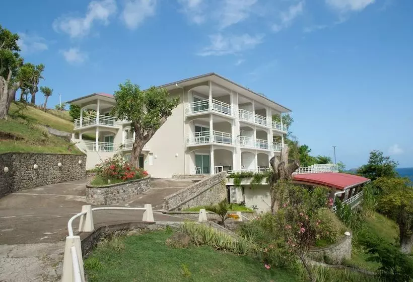 پانسیون Bois Joli