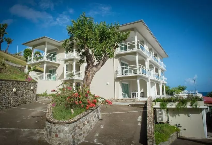 پانسیون Bois Joli