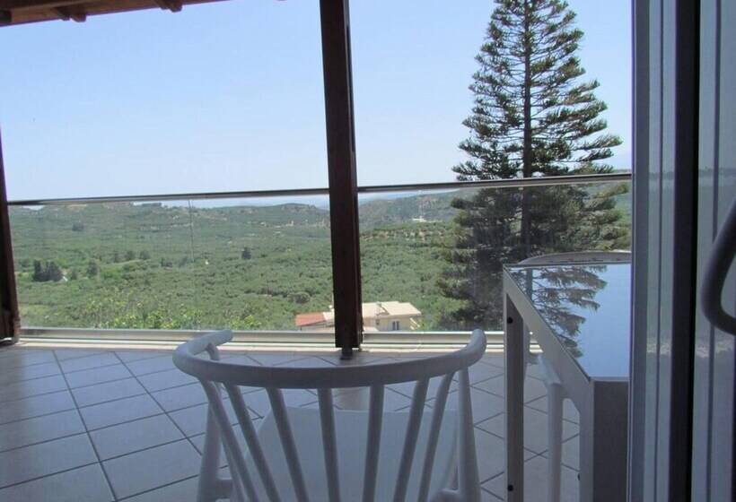 إقامة Beautiful 3 Bed House In Chania With Garden