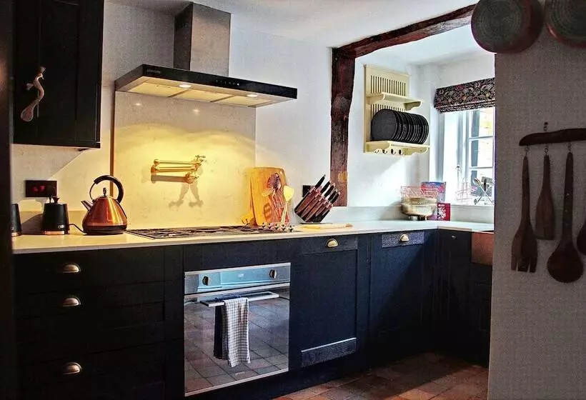 Residenssi Luxury 9 Bed Manor House Hot Tub Cinema Room Skytv