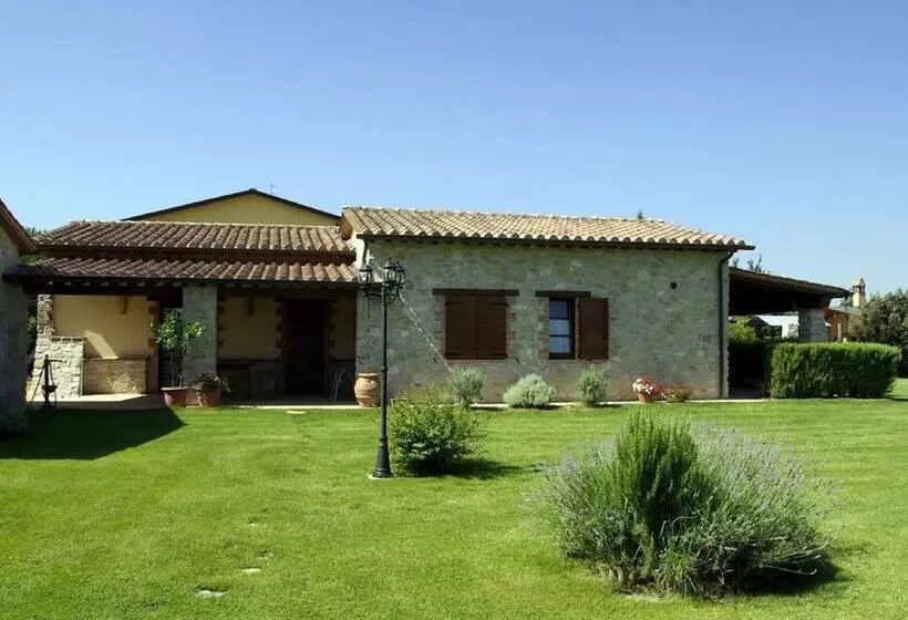 Serene Cottage In Marsciano With Private Terrace