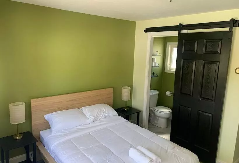 Washington Park Motel