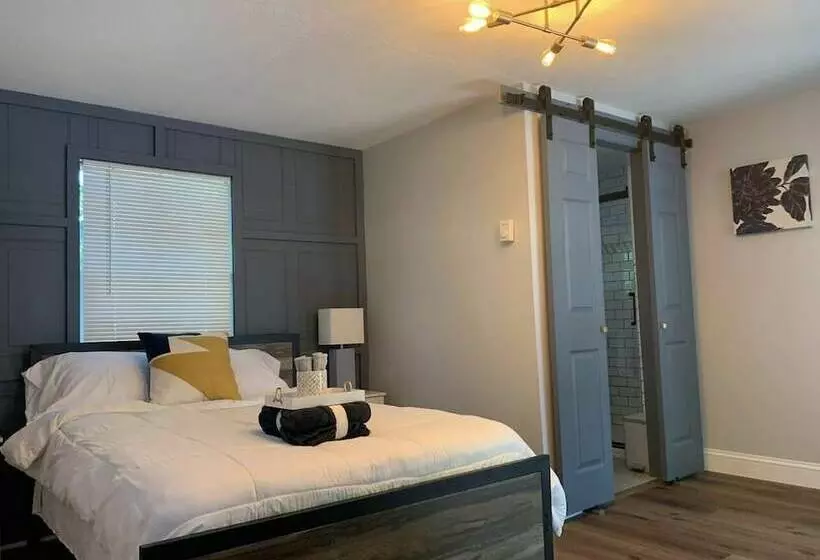 Washington Park Motel